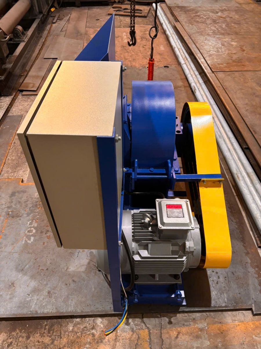 máy băm gỗ công nghiệp