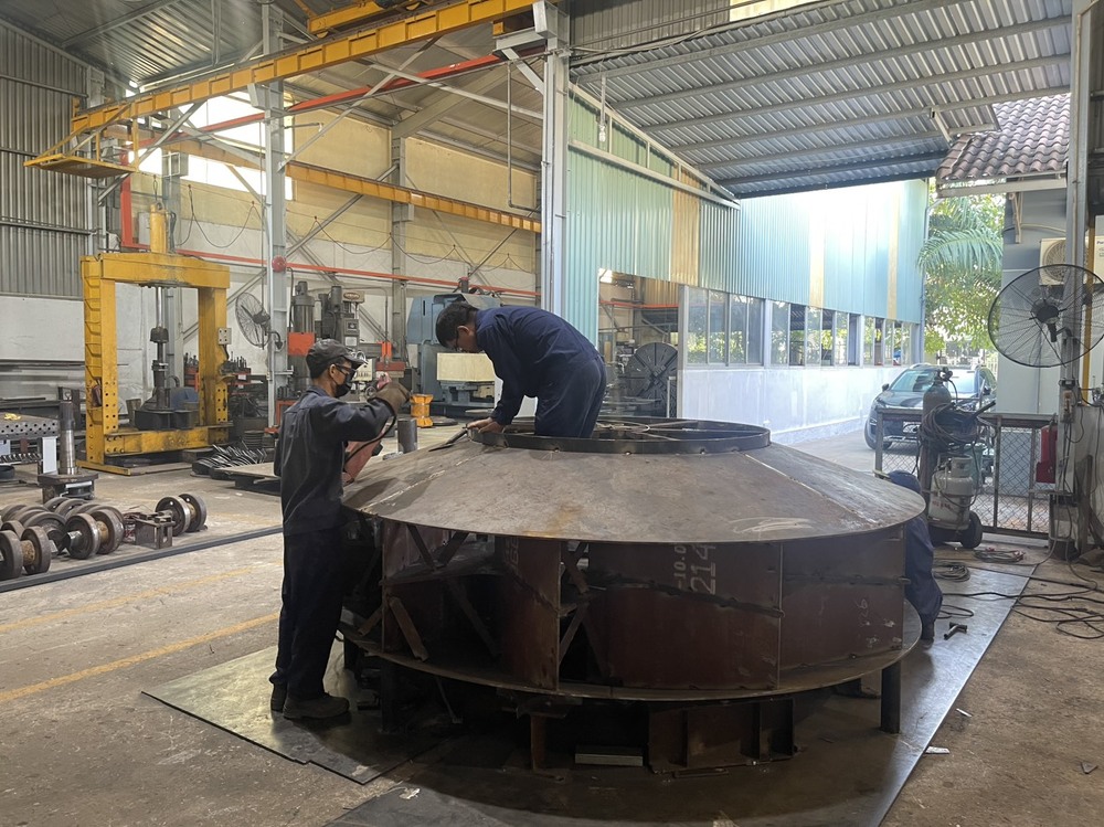 Cty chế tạo cơ khí theo yêu cầu