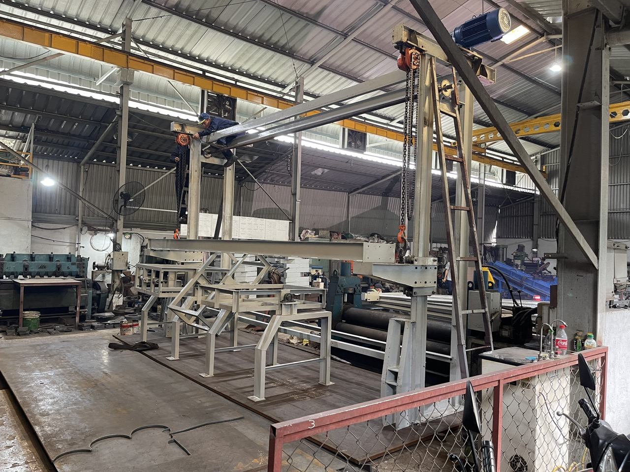 dàn đổ rót cầu khối